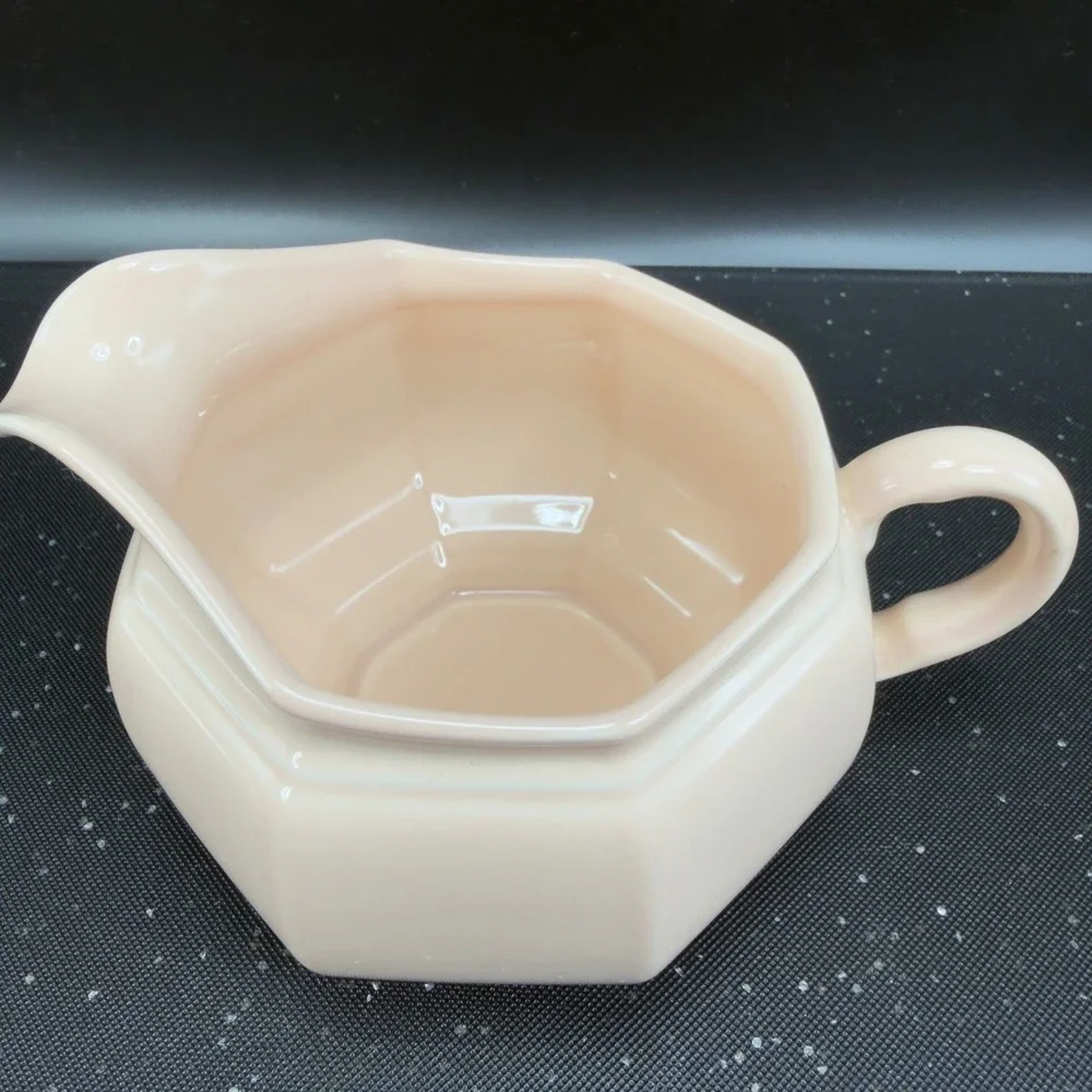 Mikasa English Chintz‎ Peach Bloom Gravy Boat and Underplate Japan Pink Ceramic